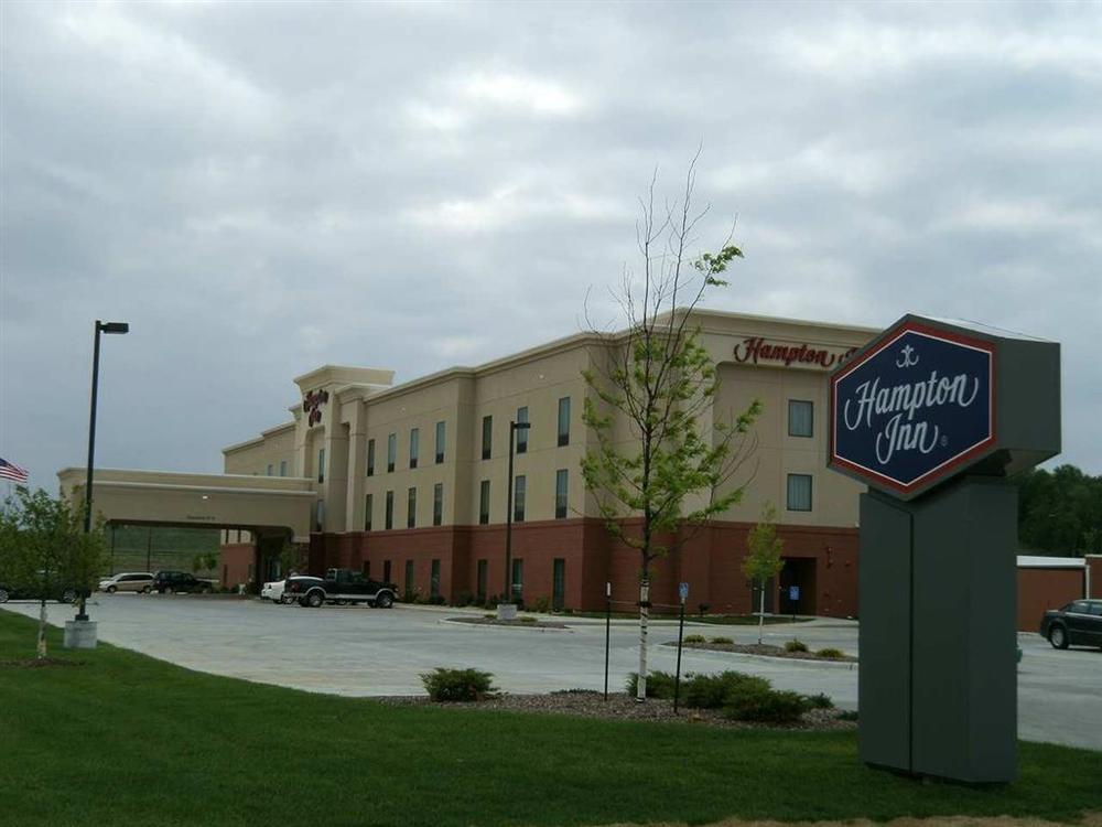 Hampton Inn Clinton Екстер'єр фото