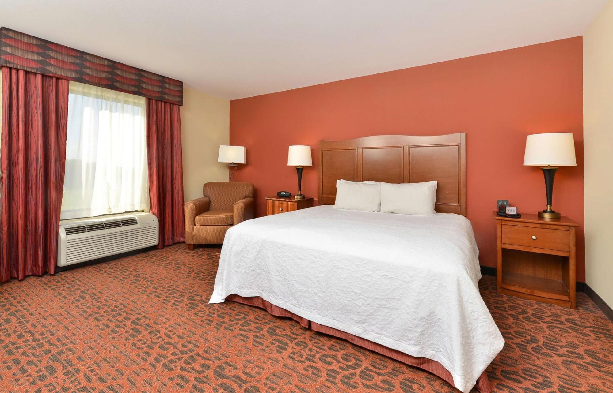 Hampton Inn Clinton Екстер'єр фото